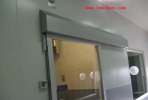 快速卷簾門